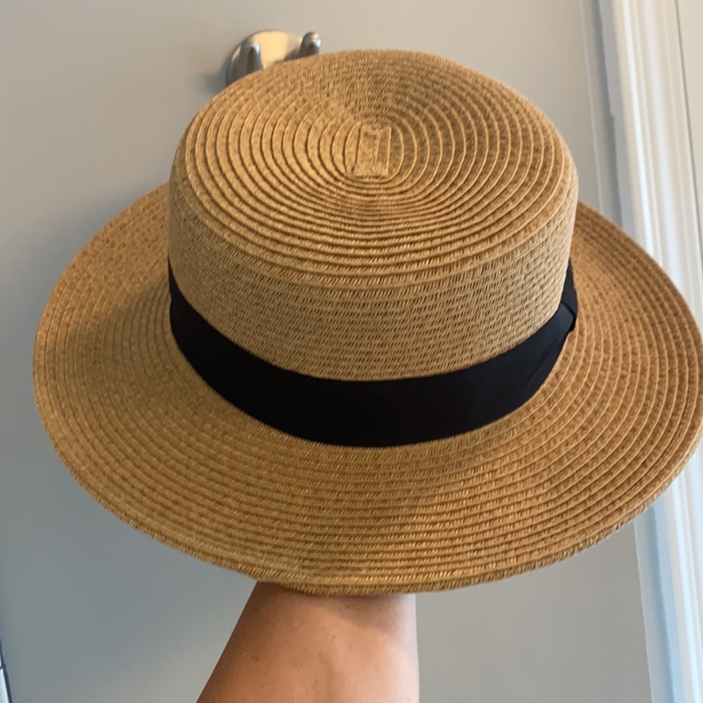 Trendy sun hat